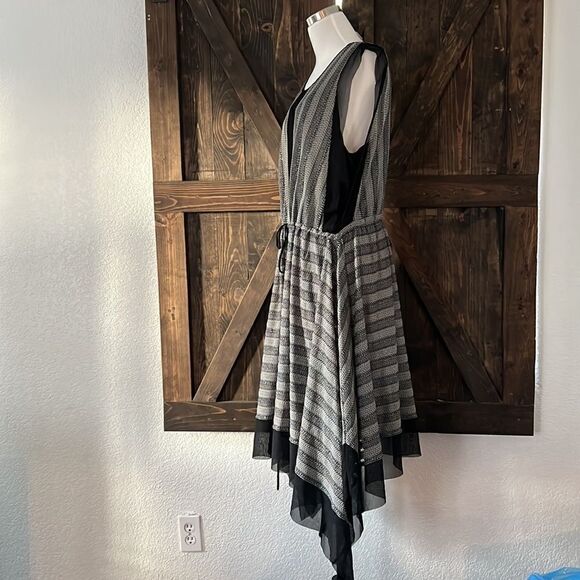 BCBGMAXAZRIA SzXS ASYMMETRICAL STRIPE SLEEVELESS A-LINE DRESS METALLIC Sz-Large - Picture 7 of 14